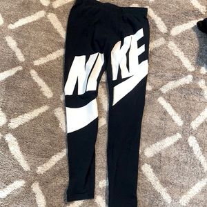 Nike leggings